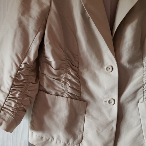 The Limited blazer.  Large in EUC. - Picture 4 of 6